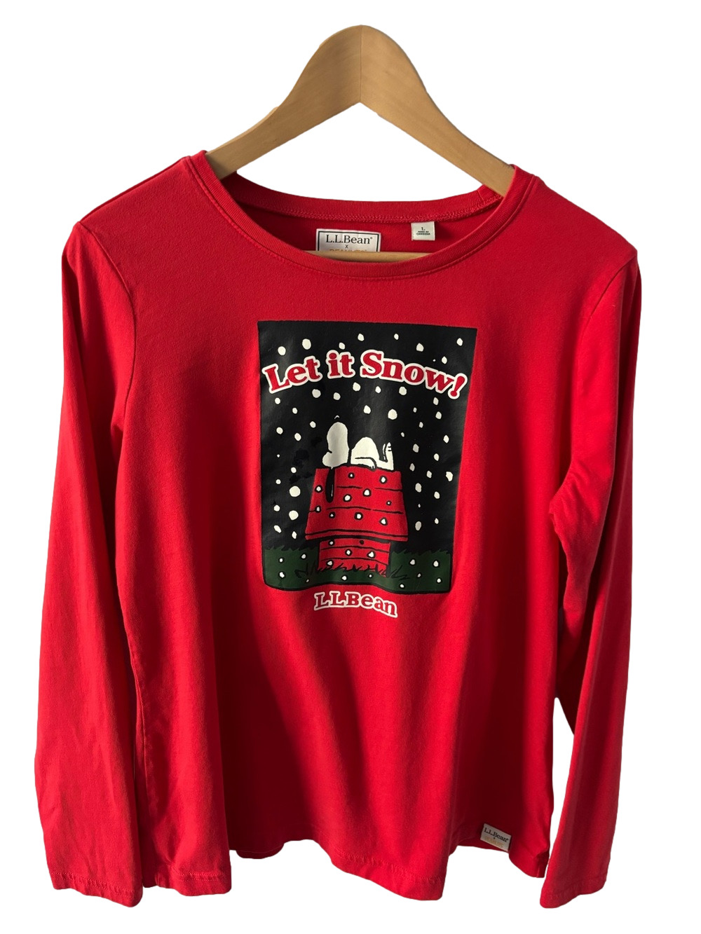 L.L. Bean x Peanuts Limited Edition “Let It Snow" L Red Holiday Long-Sleeve Top